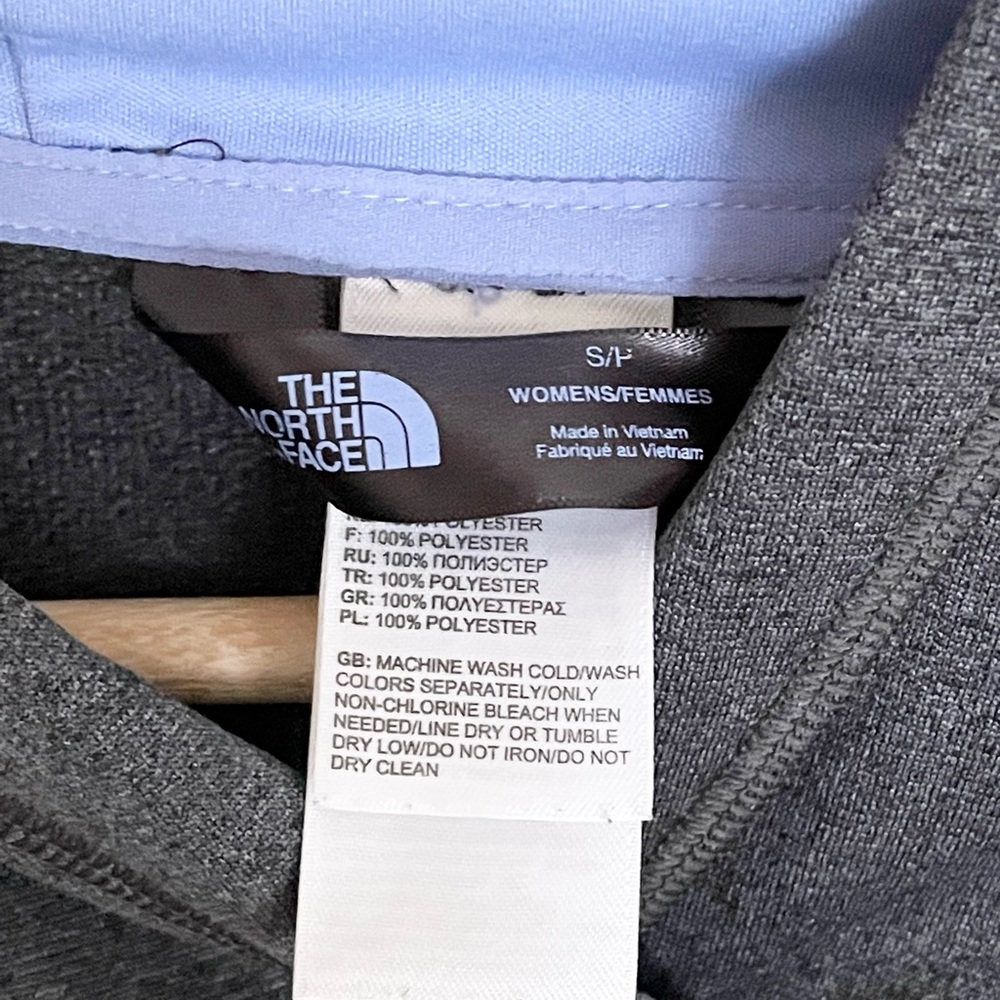 The North Face Charcoal Light Blue Logo Hoodie Women’s size Small - Picture 6 of 6